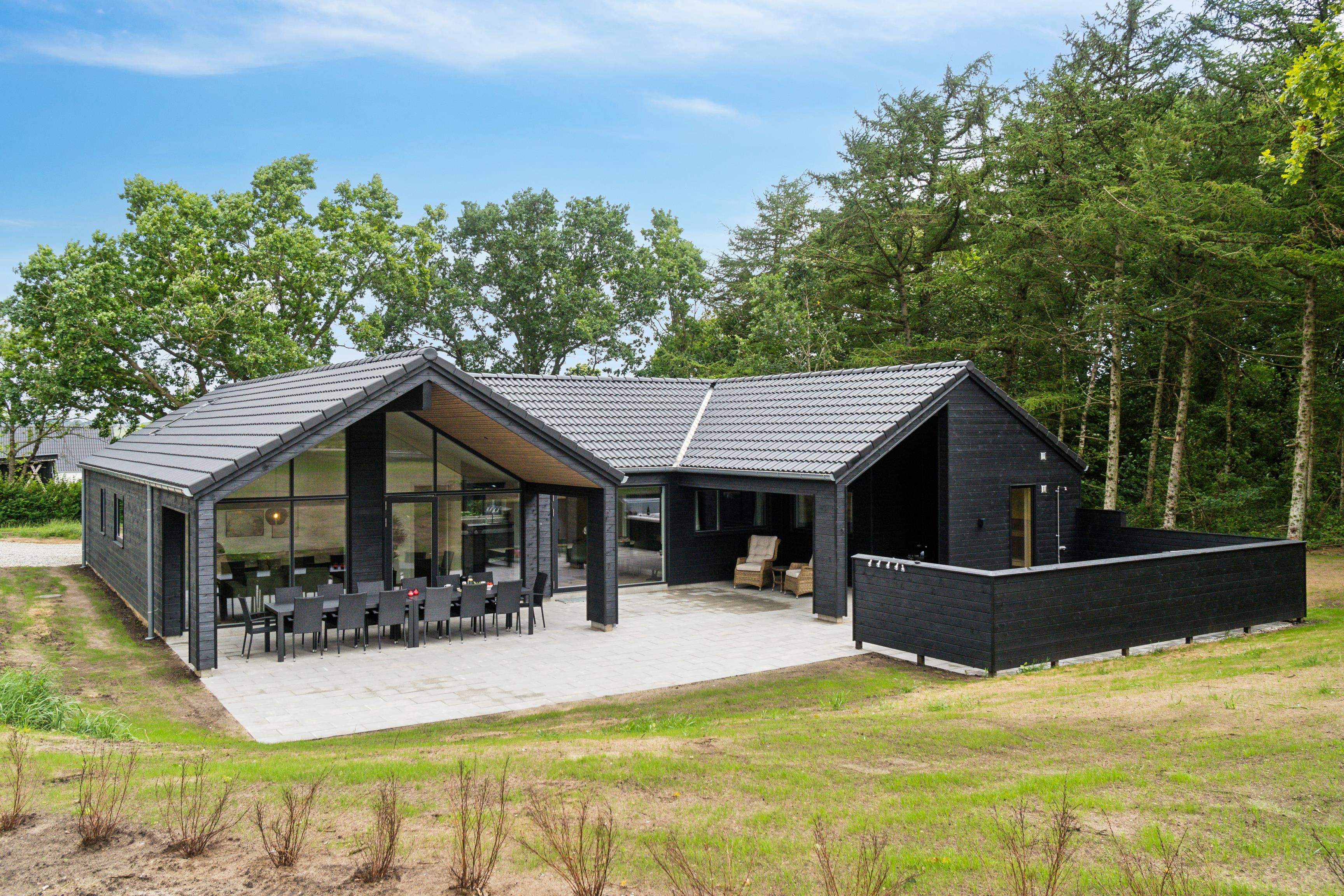 Sommerhus til 14 personer ved Ellinge Lyng