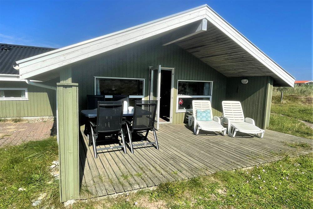 Sommerhus til 6 personer ved Bjerregård