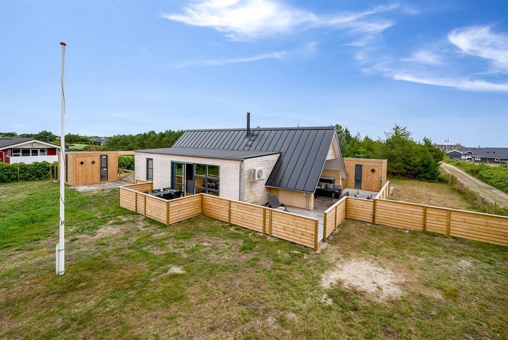 Sommerhus til 6 personer ved Bjerregård