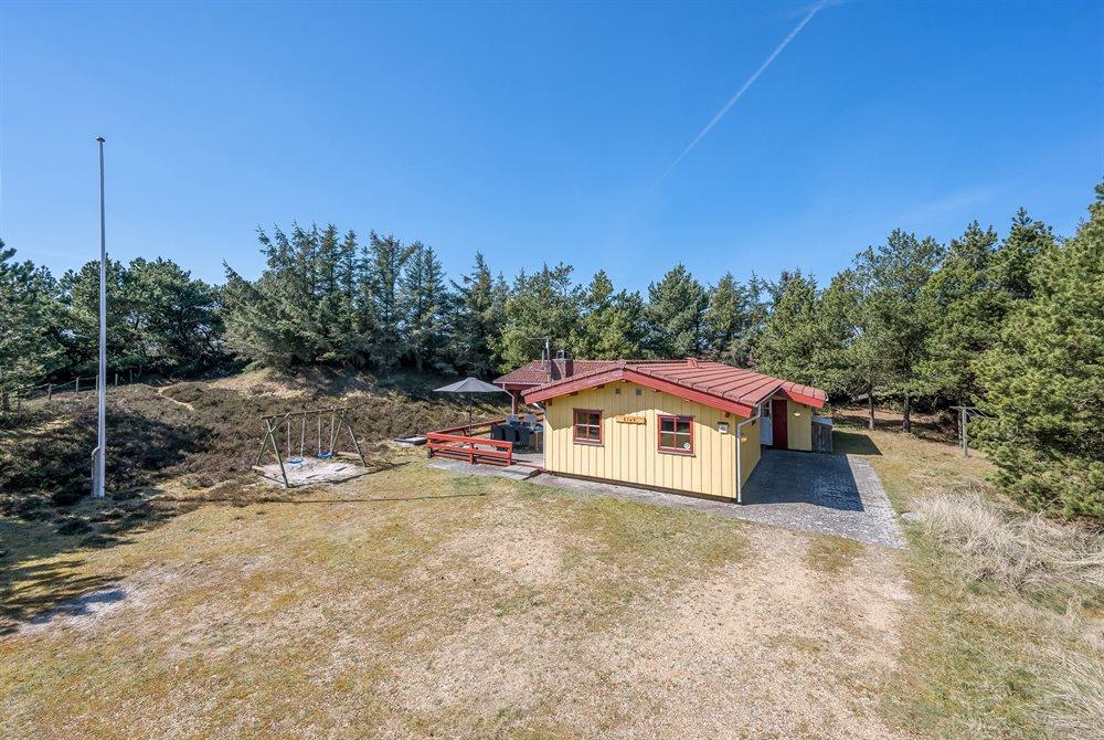 Sommerhus til 6 personer ved Bjerregård