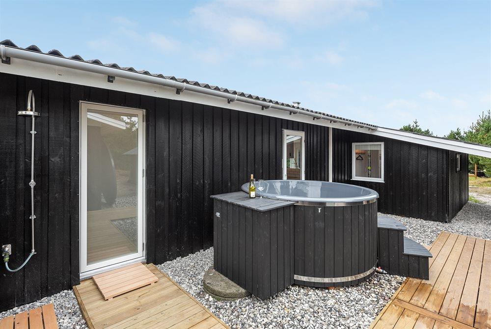 Sommerhus til 6 personer ved Bjerregård