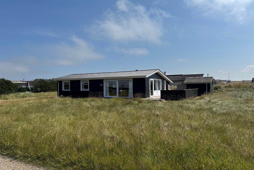 Sommerhus til 6 personer ved Klitmøller