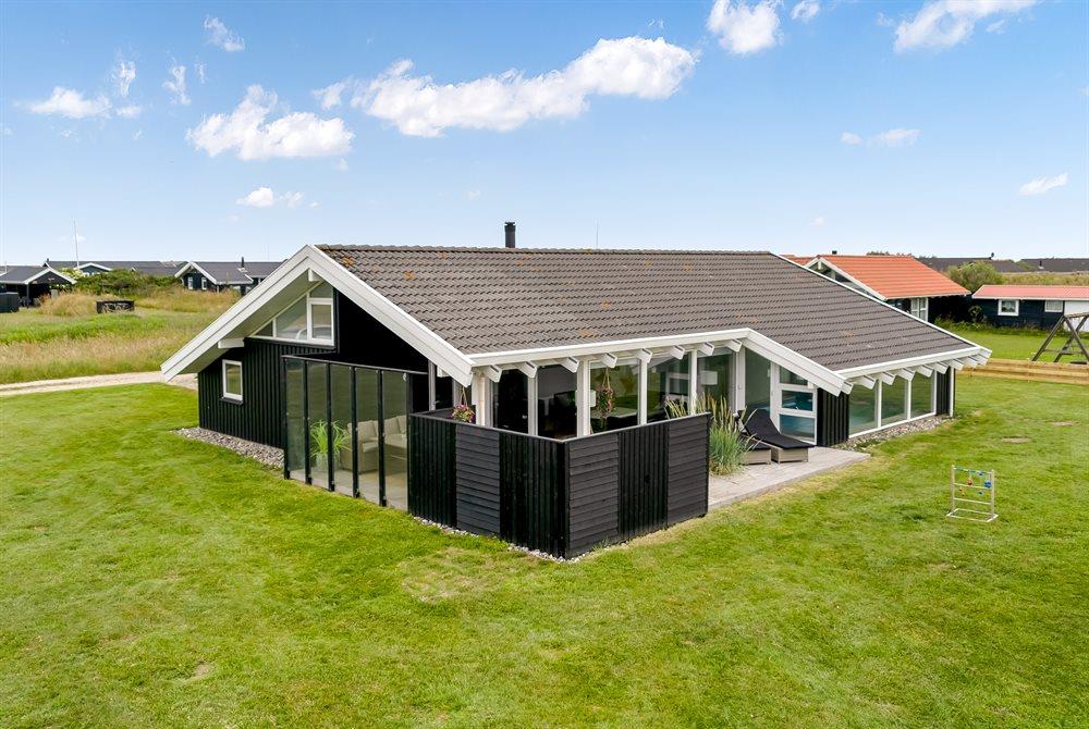 Sommerhus til 8 personer ved Løkken