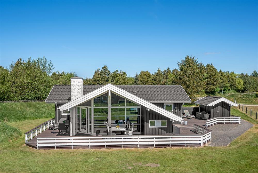 Sommerhus til 8 personer ved Blåvand