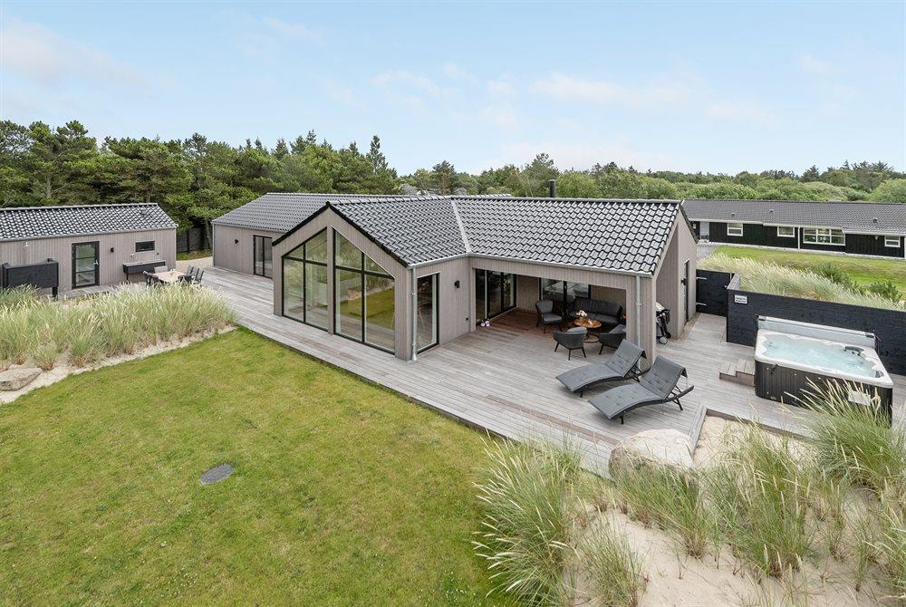 Sommerhus til 8 personer ved Blåvand