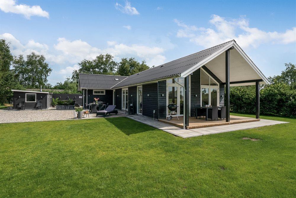 Sommerhus til 8 personer ved Øster Hurup