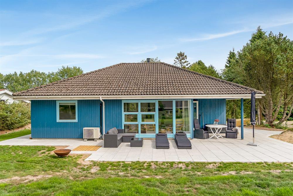 Sommerhus til 9 personer ved Hou