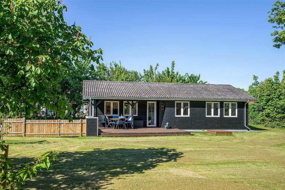 Sommerhus til 6 personer ved Hou