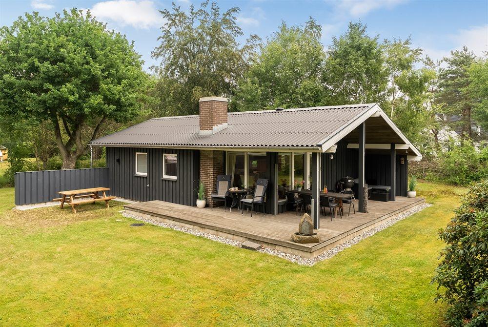 Sommerhus til 7 personer ved Hou