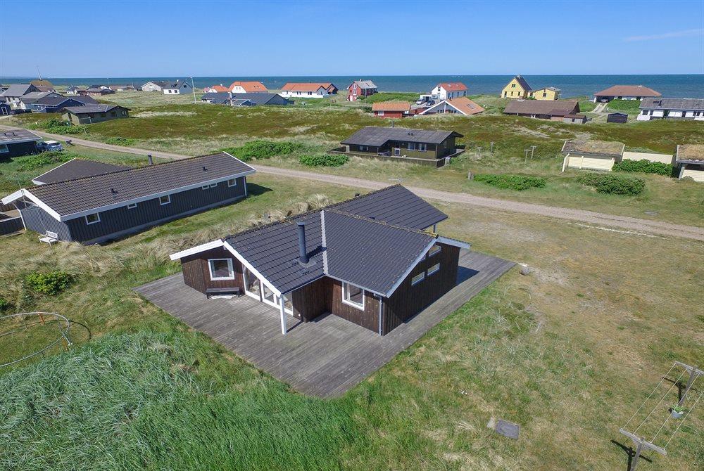 Sommerhus til 8 personer ved Lild Strand