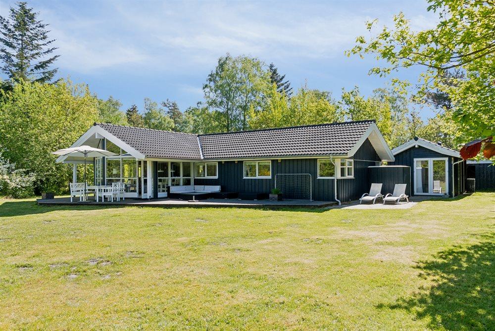 Sommerhus til 12 personer ved Fuglsø