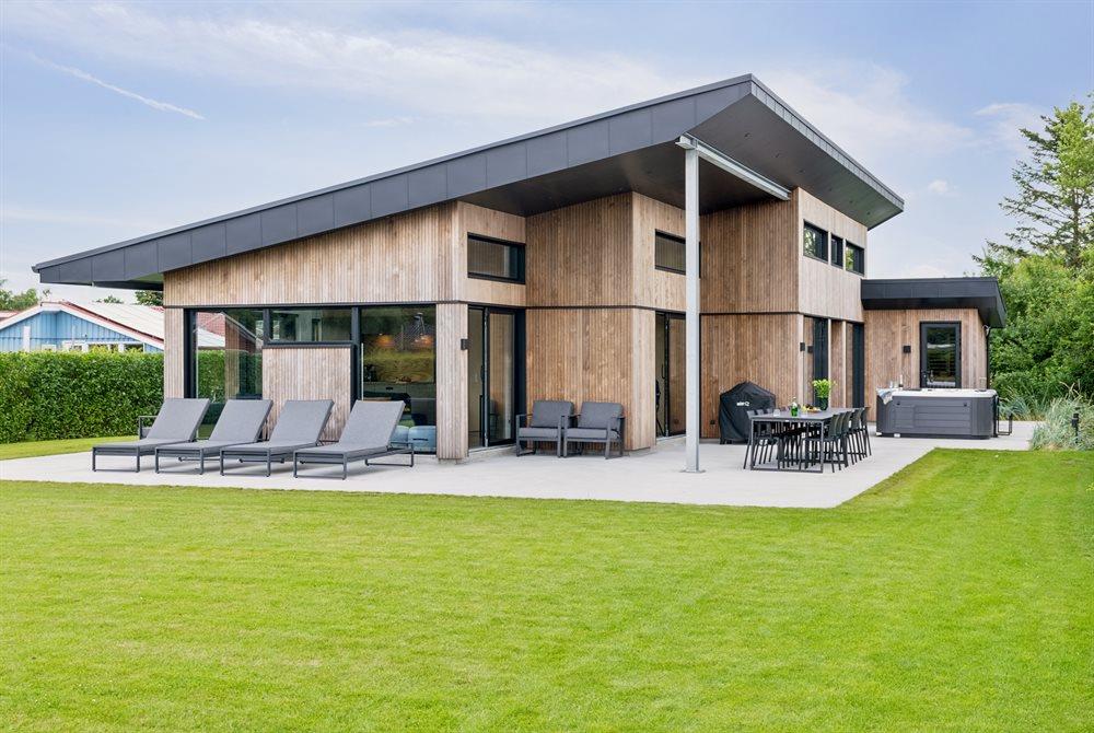 Sommerhus til 8 personer ved Diernæs