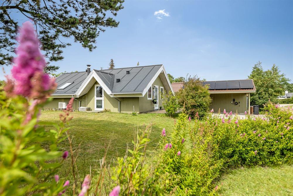 Sommerhus til 4 personer ved Hou