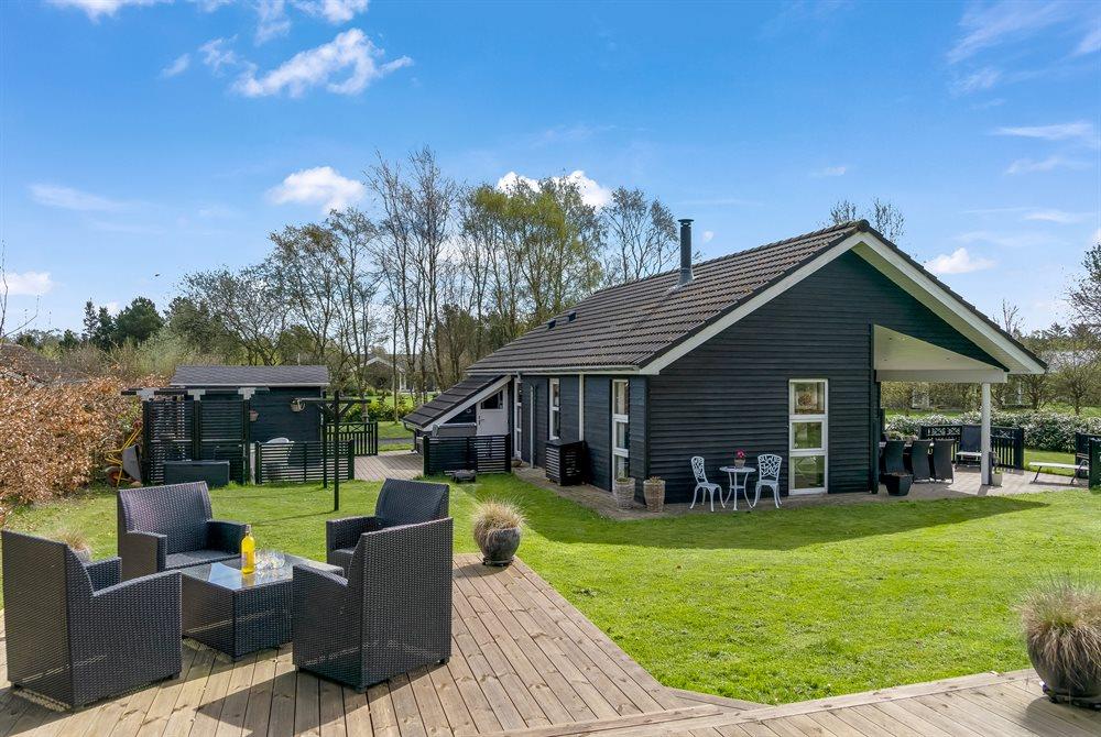 Sommerhus til 6 personer ved Hou