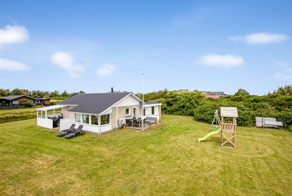 Sommerhus til 6 personer ved Houvig