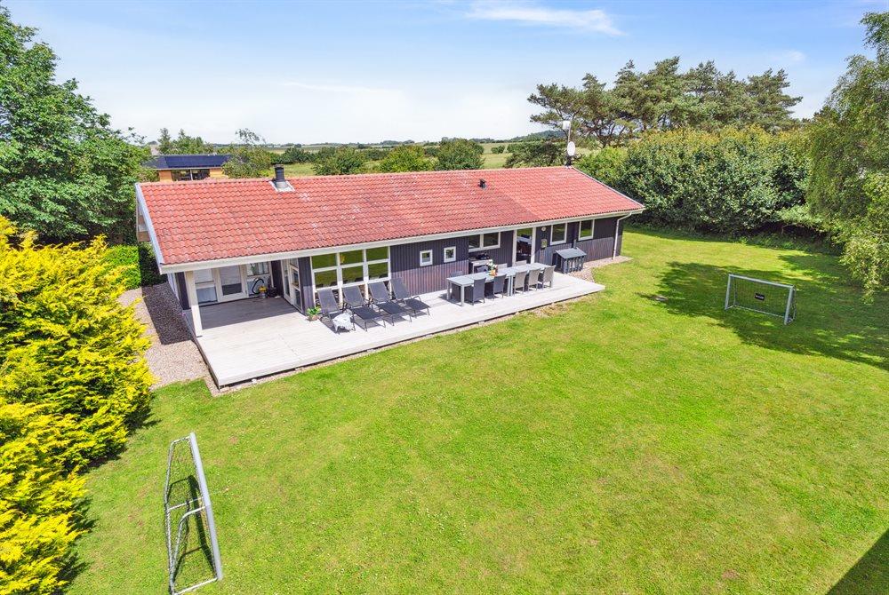 Sommerhus til 10 personer ved Ristinge
