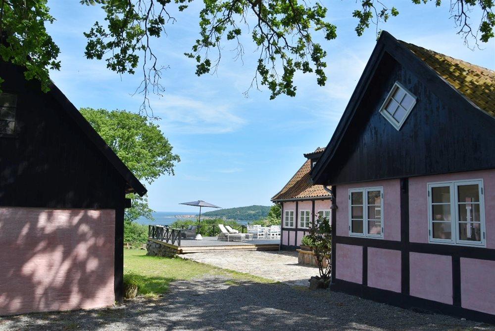 Sommerhus til 8 personer ved Gudhjem