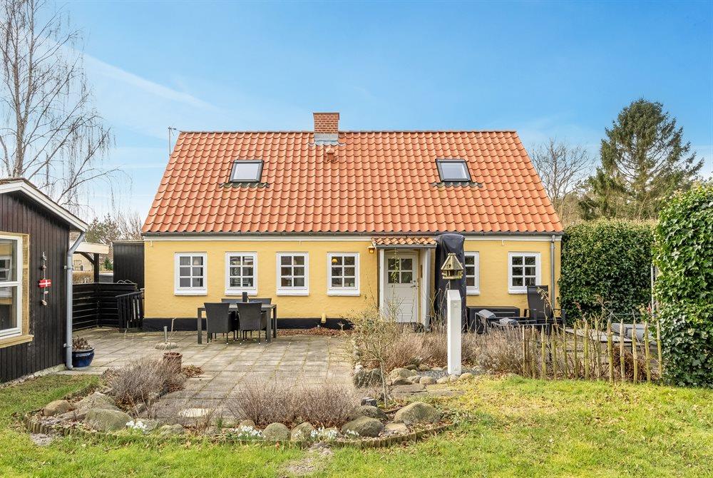 Sommerhus til 7 personer ved Strandby