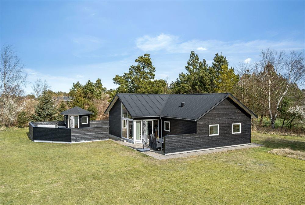 Sommerhus til 8 personer ved Tversted