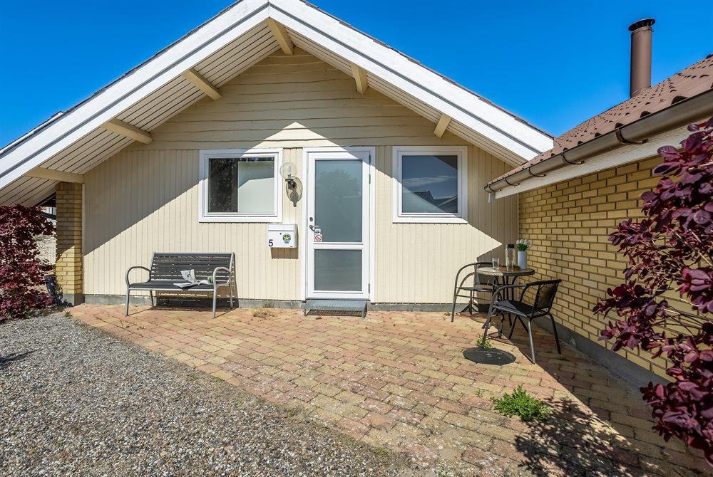Sommerhus til 5 personer ved Askeby