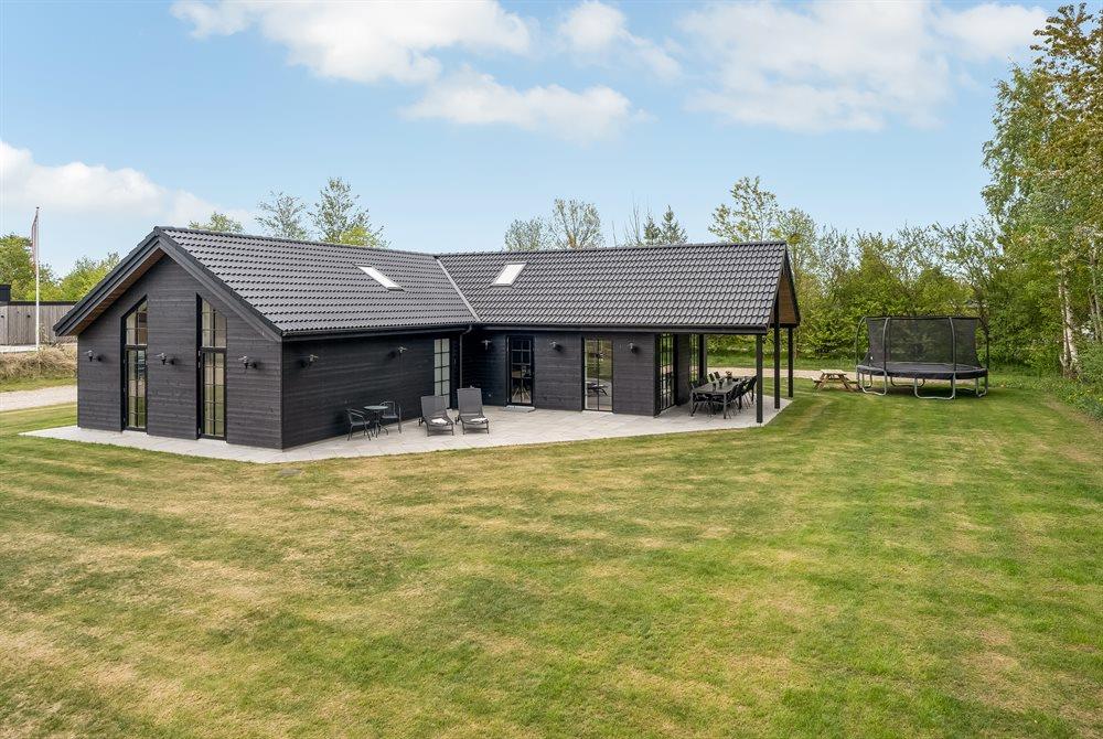Sommerhus til 10 personer ved Øster Hurup