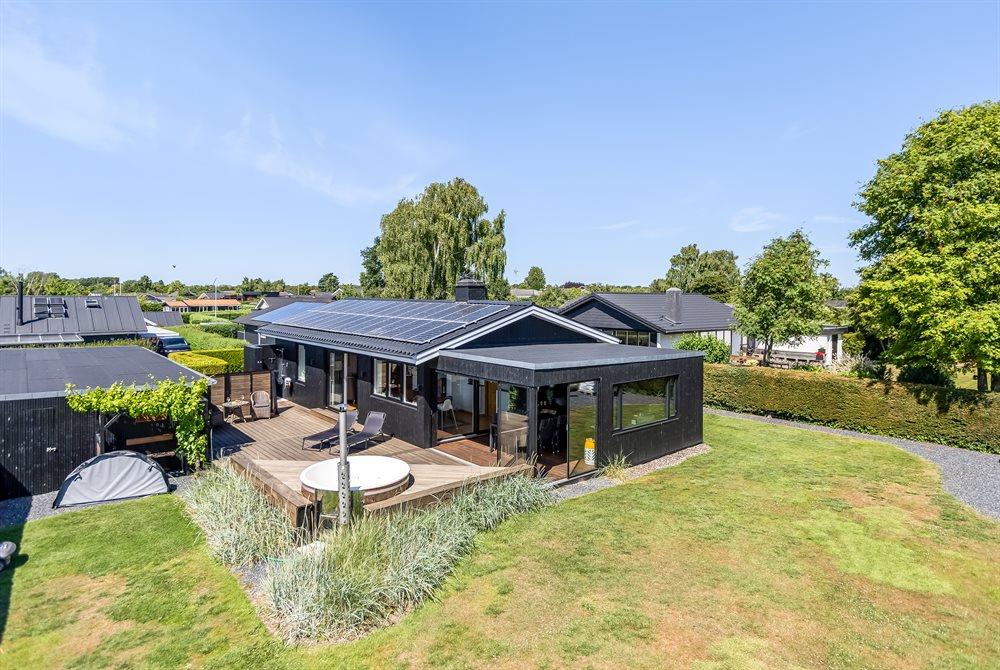 Sommerhus til 6 personer ved Flovt