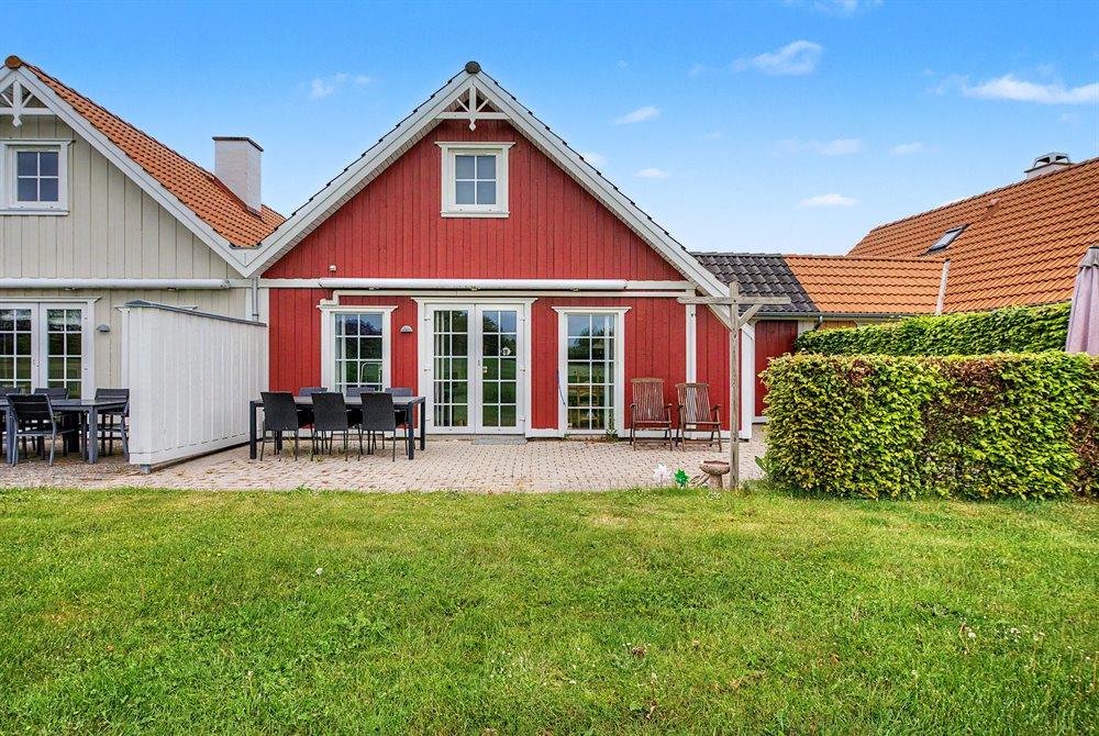Sommerhus til 7 personer ved Bro Strand