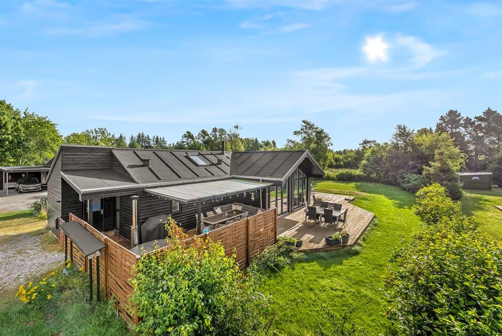 Sommerhus til 8 personer ved Hou
