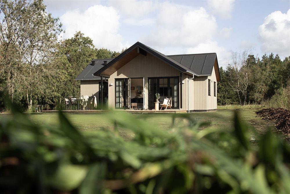 Sommerhus til 8 personer ved Henne