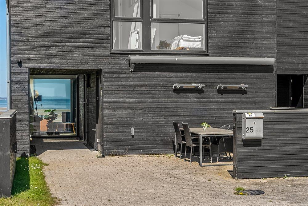 Sommerhus til 8 personer ved Øster Hurup