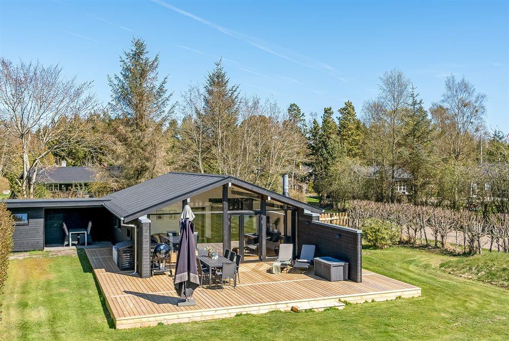 Sommerhus til 6 personer ved Hou