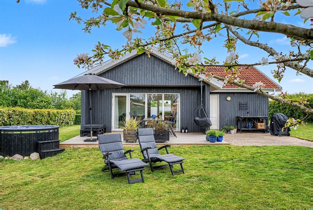 Sommerhus til 6 personer ved Skåstrup