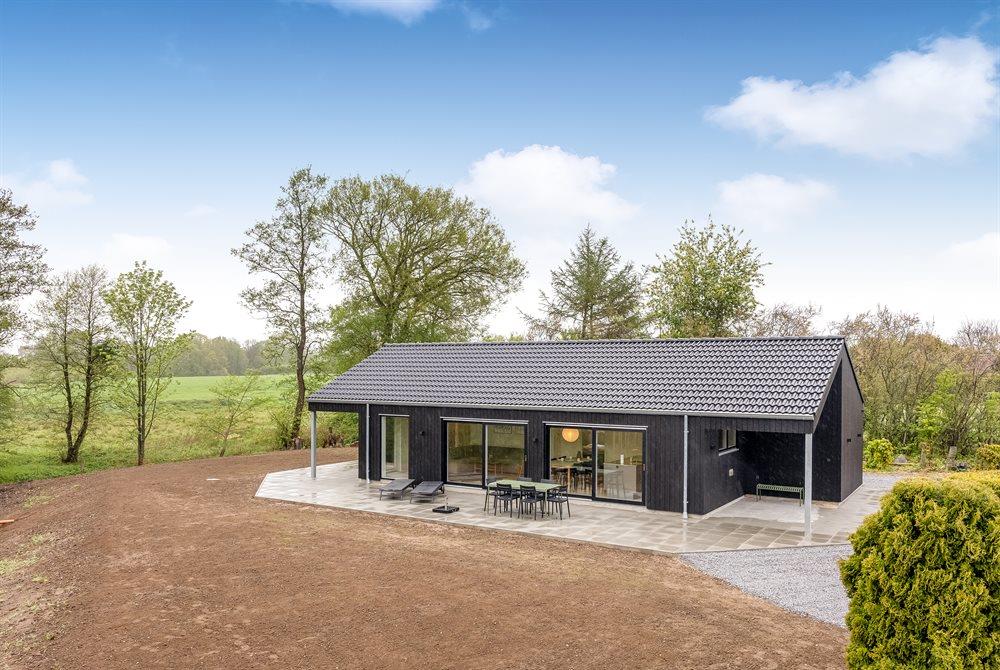 Sommerhus til 6 personer ved Flovt