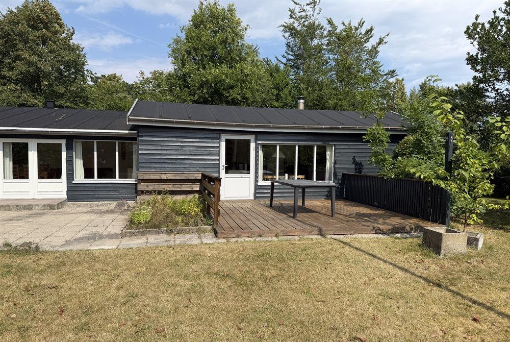 Sommerhus til 6 personer ved Mou