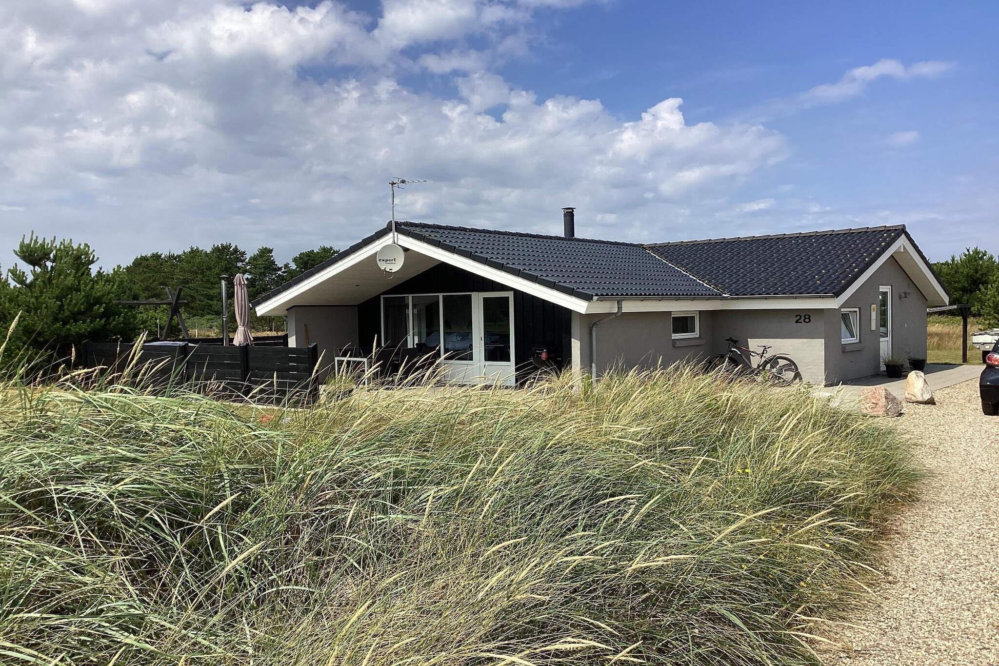 Sommerhus til 8 personer ved Vejers Strand