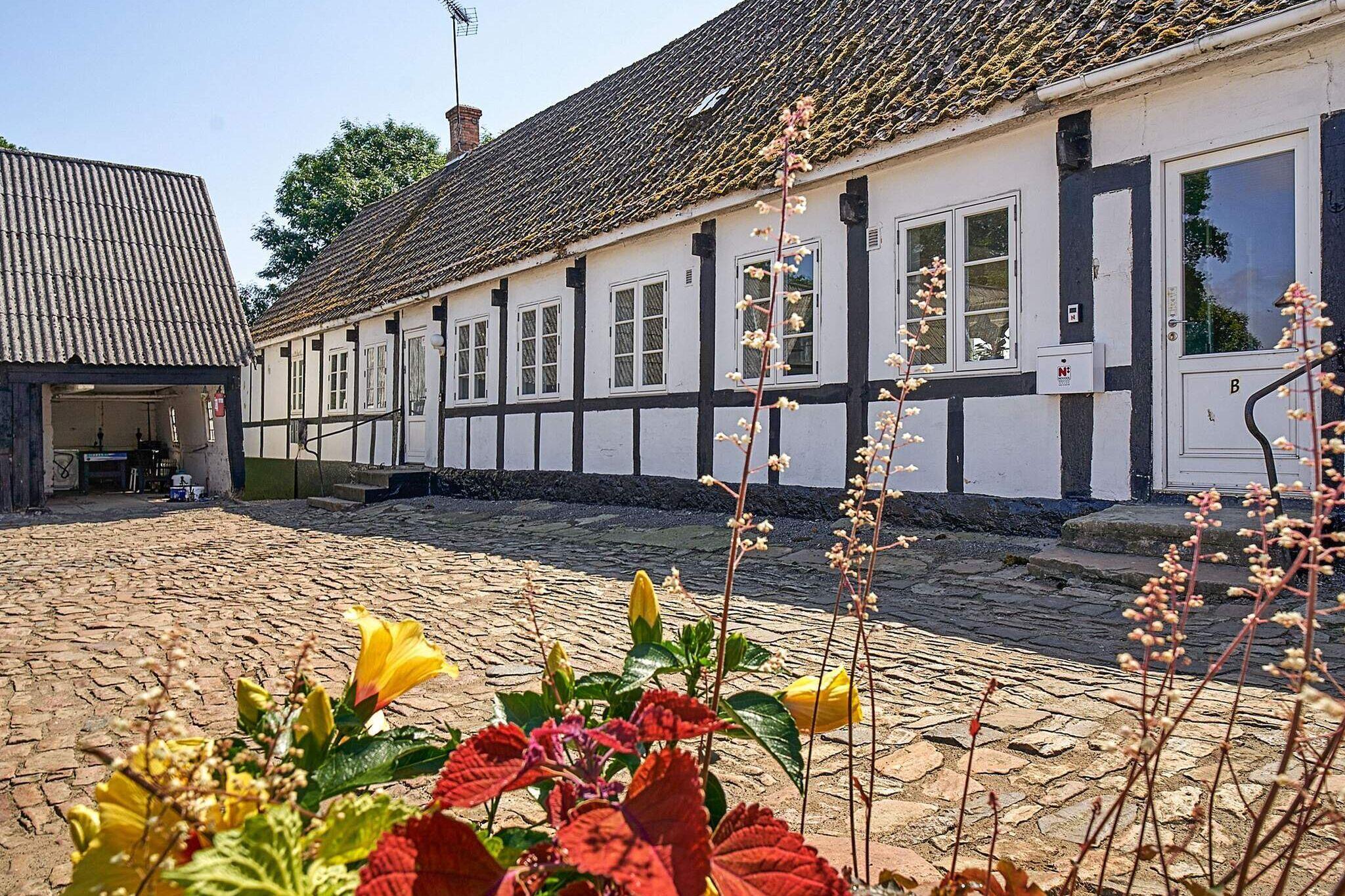 Sommerhus til 12 personer ved Åkirkeby