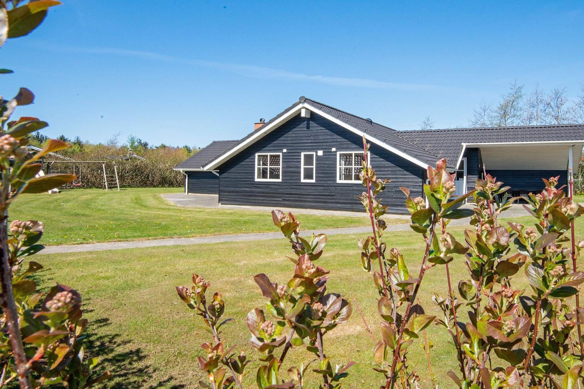Sommerhus til 6 personer ved Hemmet
