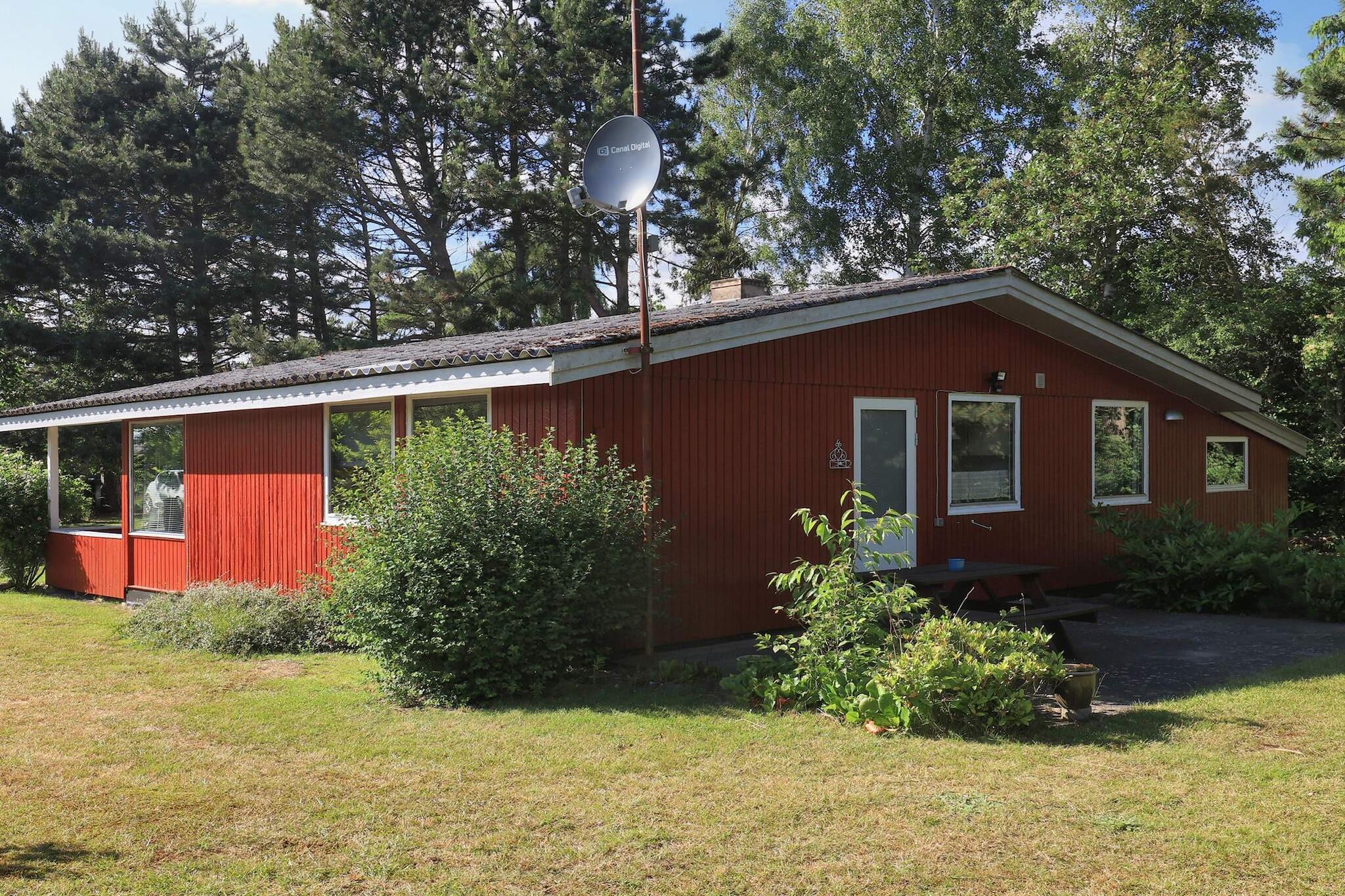 Sommerhus til 6 personer ved Væggerløse