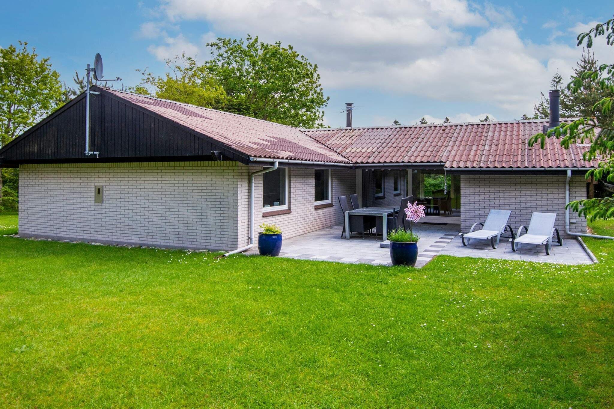 Sommerhus til 6 personer ved Ulfborg