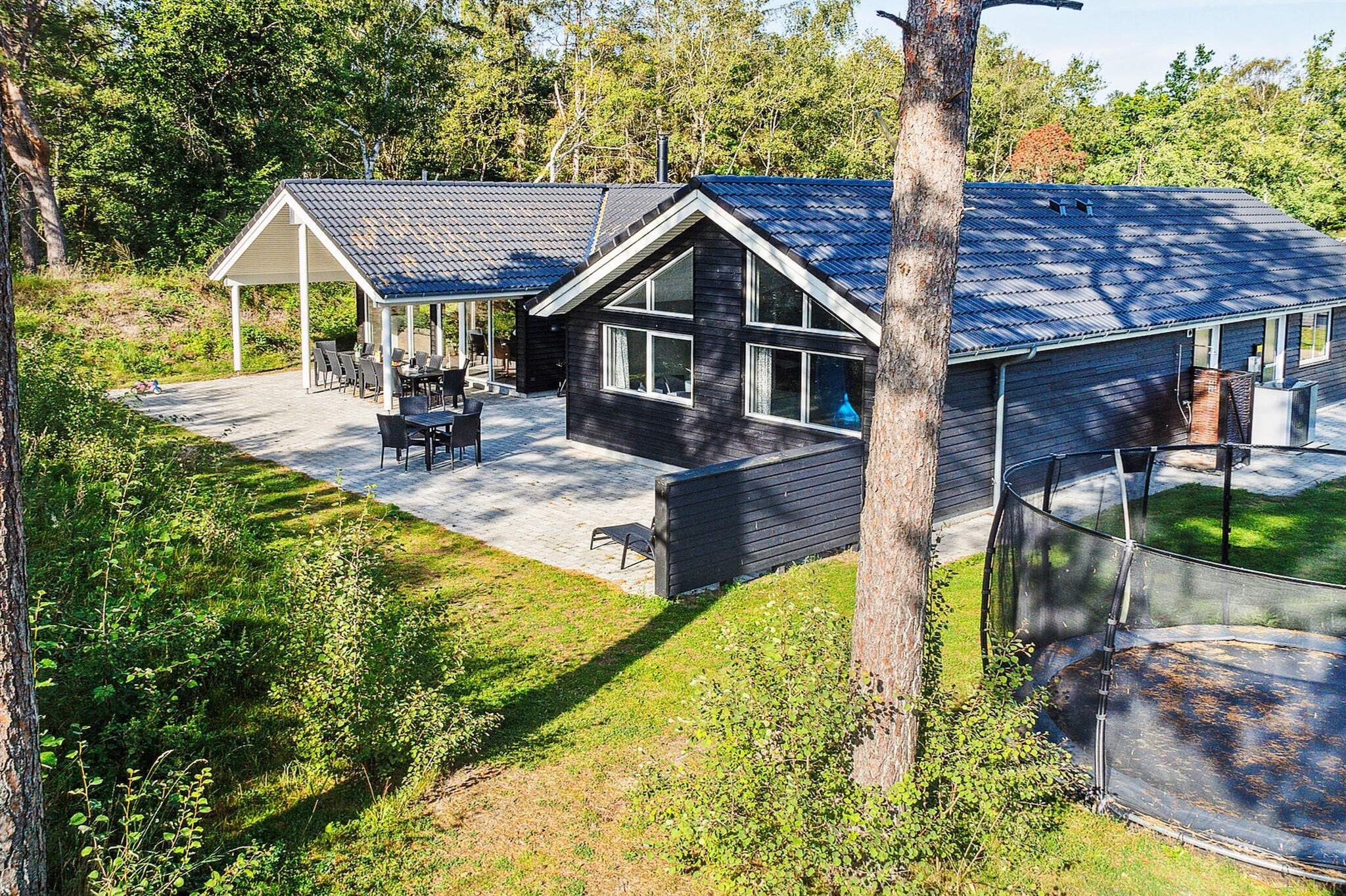 Sommerhus til 18 personer ved Væggerløse