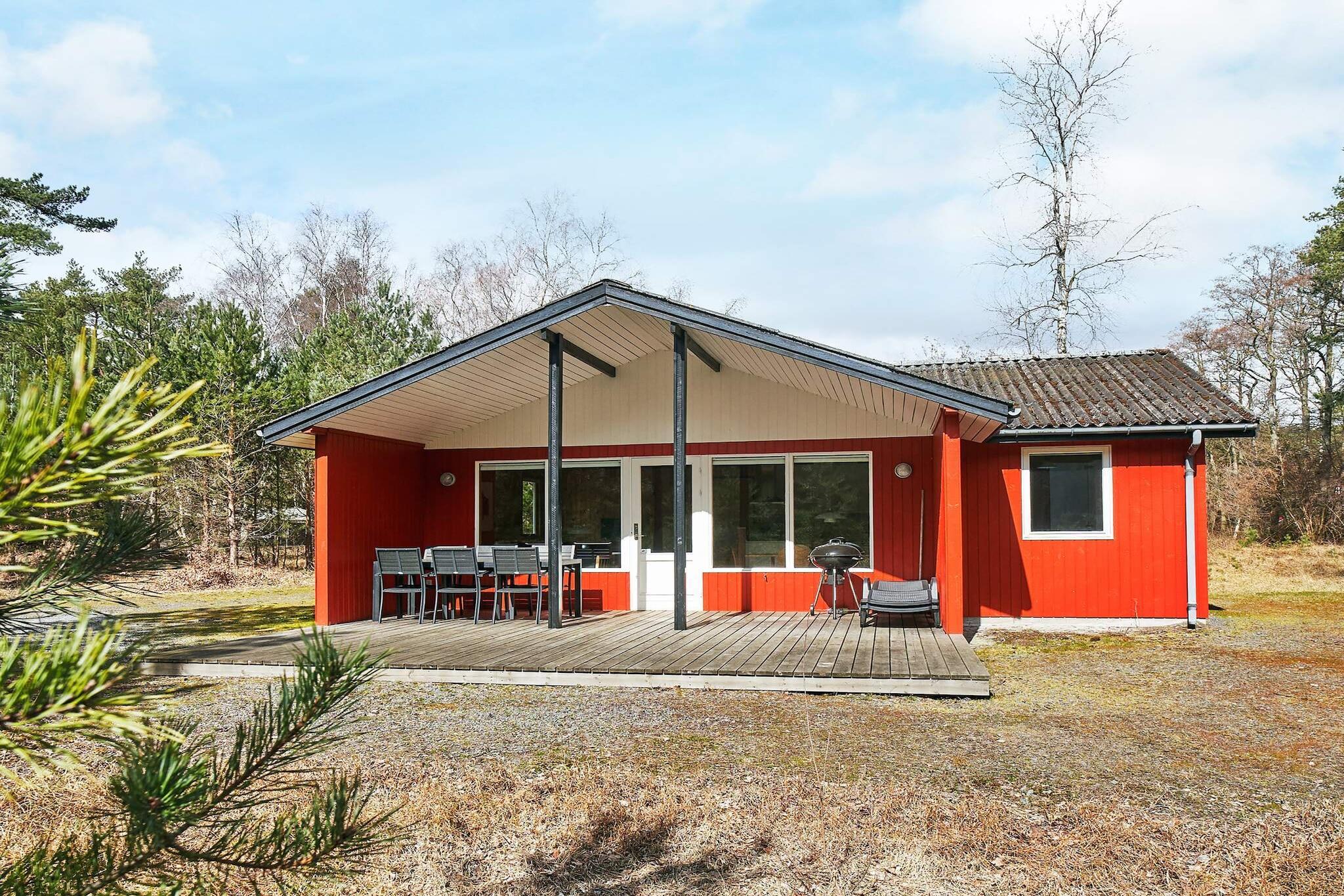 Sommerhus til 6 personer ved Åkirkeby