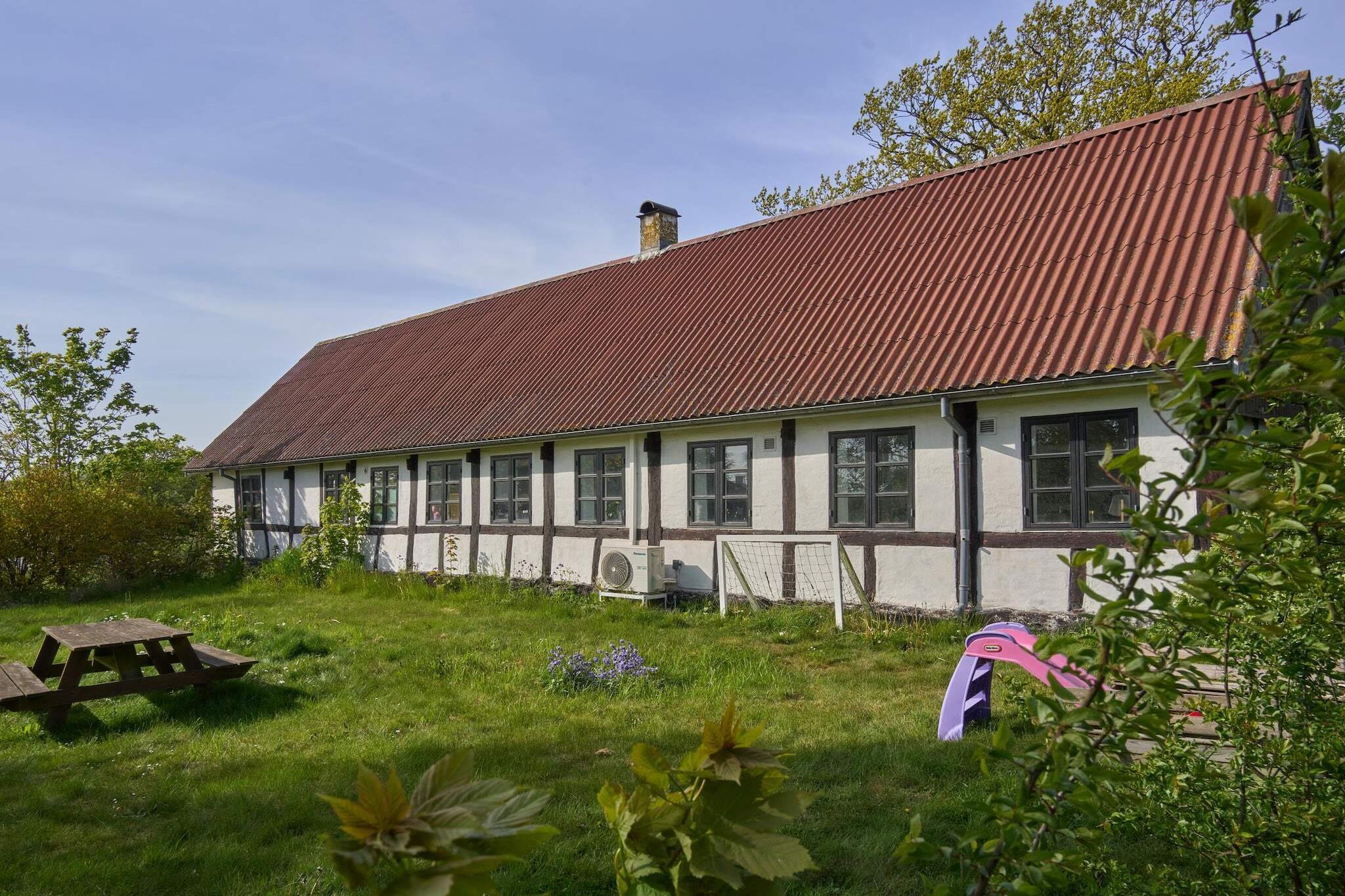 Sommerhus til 5 personer ved Rønne