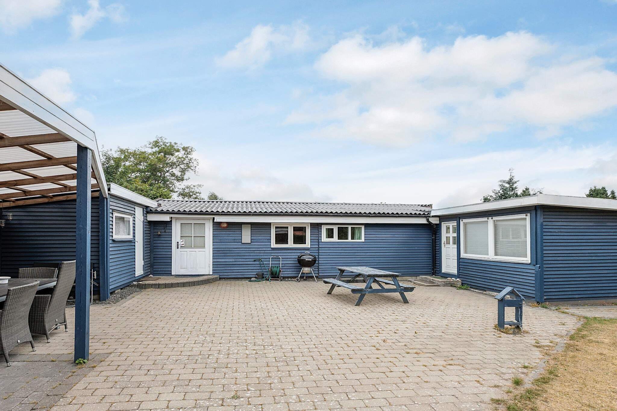 Sommerhus til 6 personer ved Væggerløse