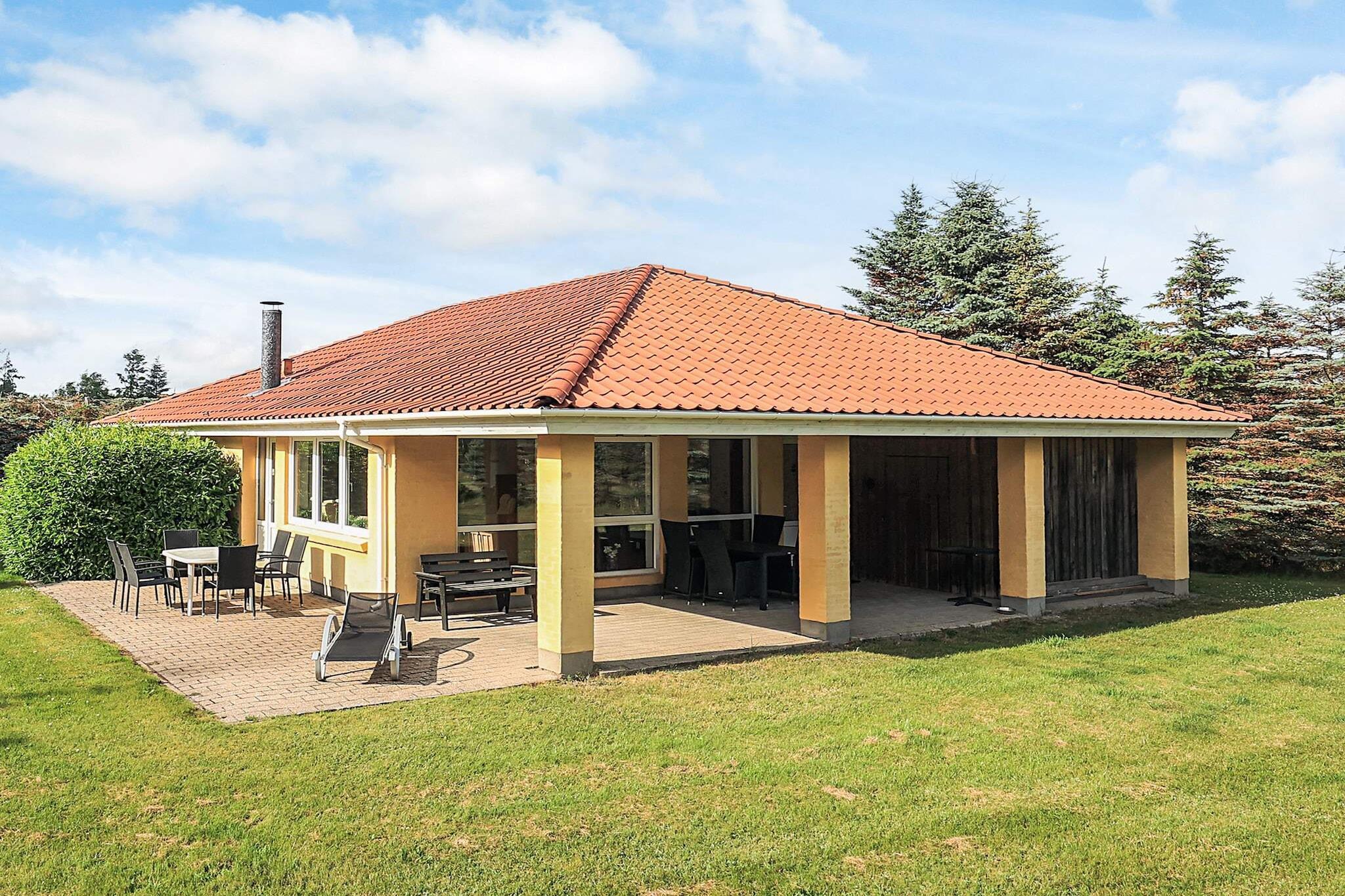 Sommerhus til 9 personer ved Hals