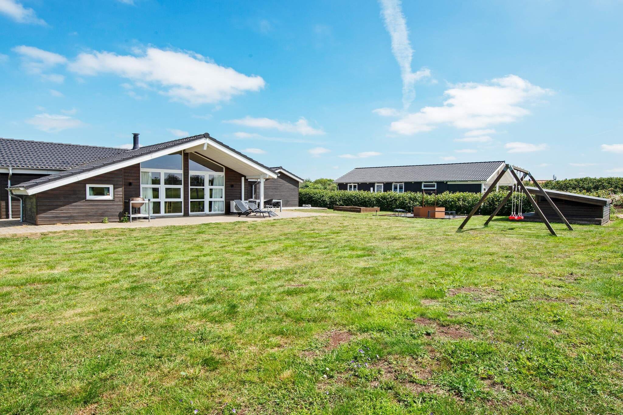 Sommerhus til 8 personer ved Tarm