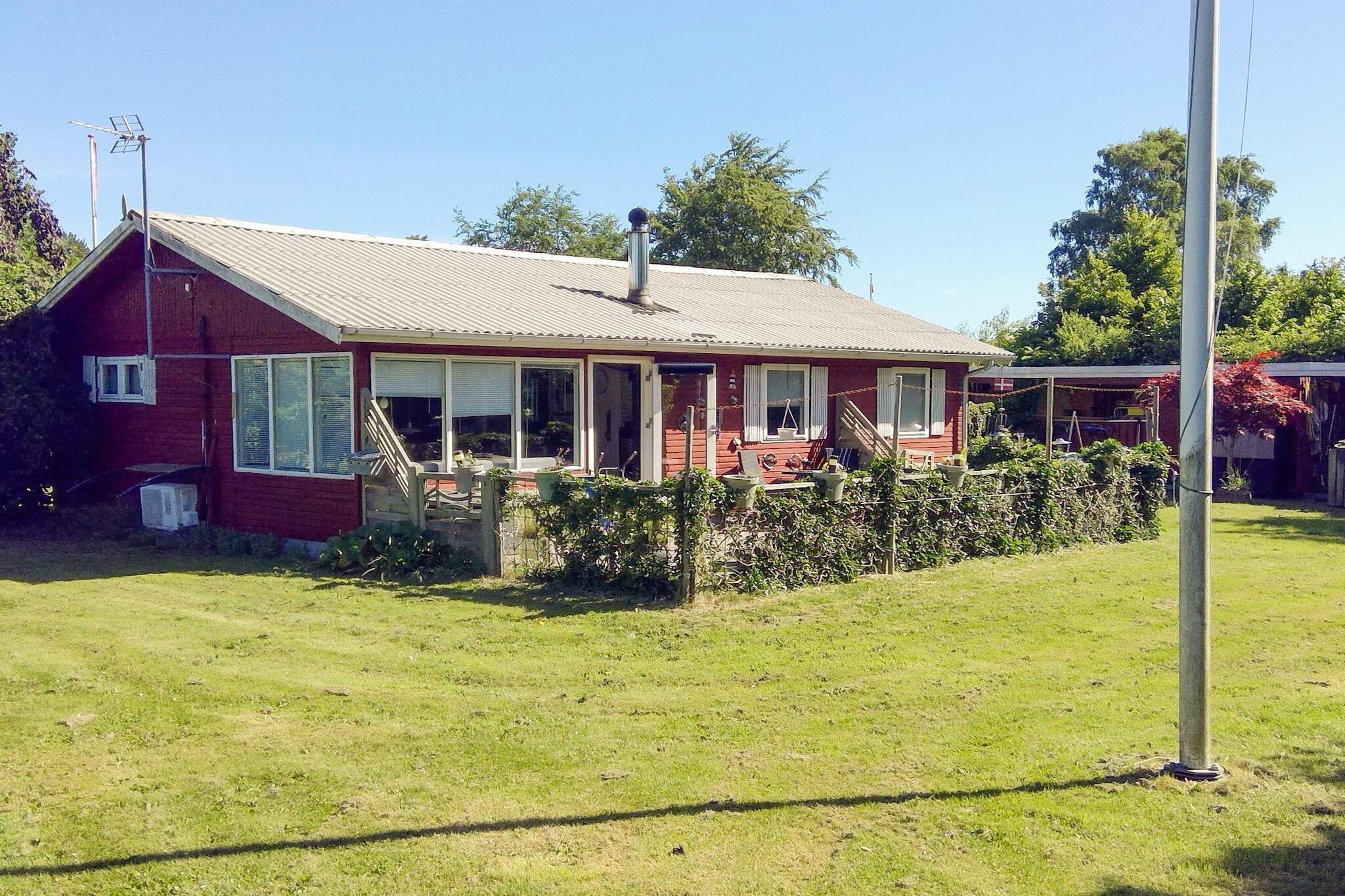 Sommerhus til 6 personer ved Hals