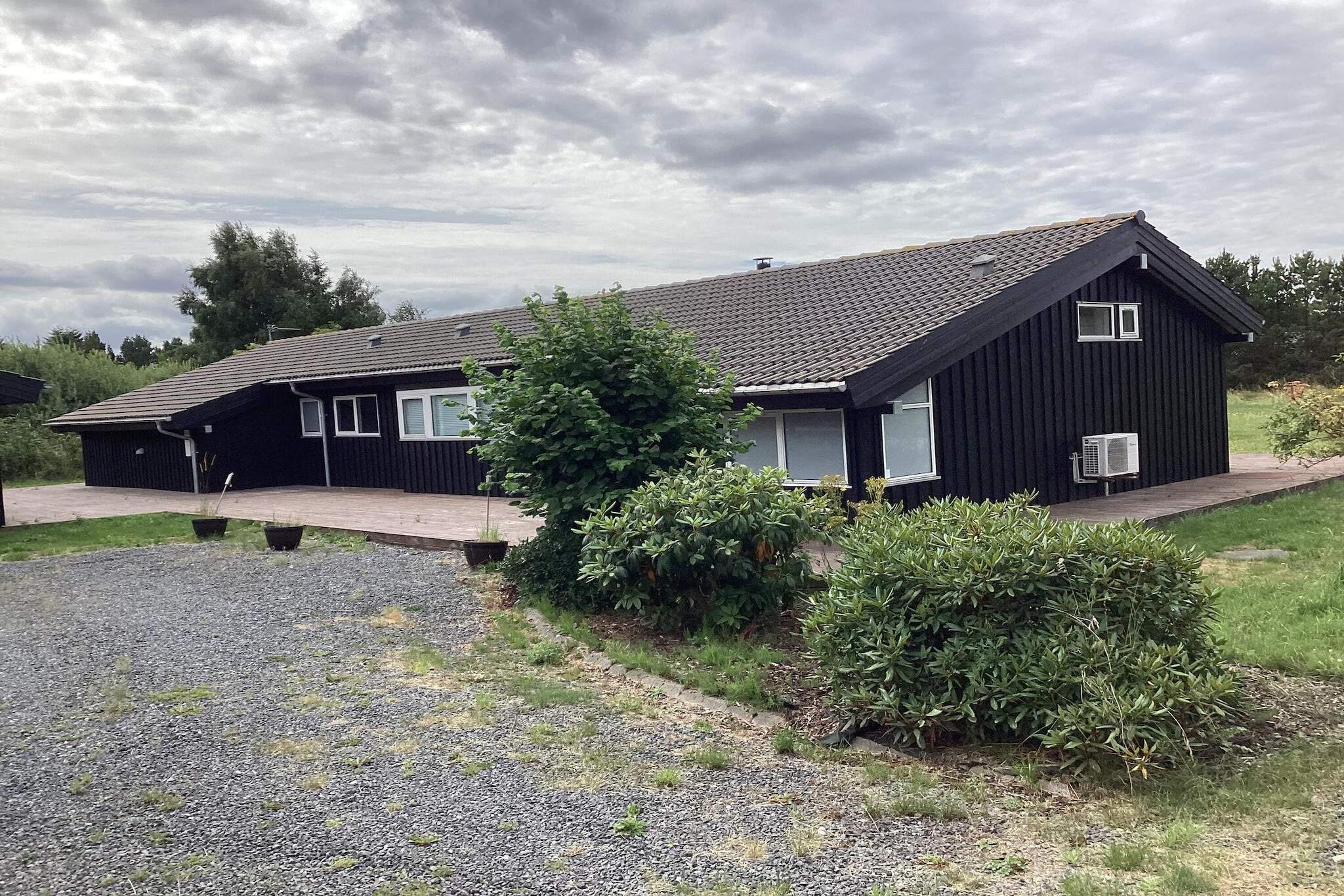 Sommerhus til 12 personer ved Jerup